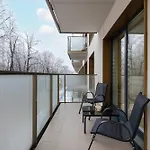 Modern With Parking And Balcony Near The Center By Renters Katowice