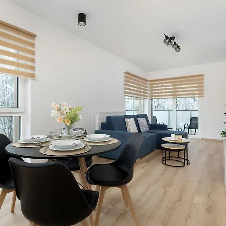 Appartement Modern With Parking And Balcony Near The Center By Renters *