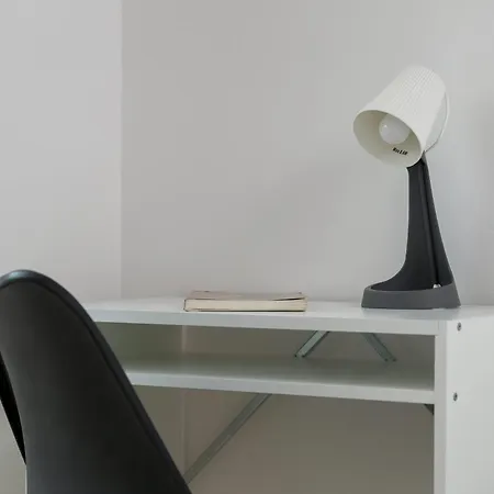 Apartament Modern With Parking And Balcony Near The Center By Renters