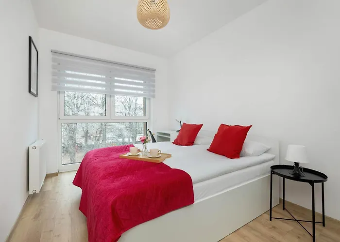 דירה Modern With Parking And Balcony Near The Center By Renters קטוביץ