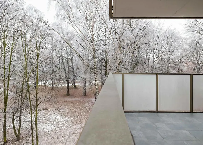 Modern With Parking And Balcony Near The Center By Renters Katowice